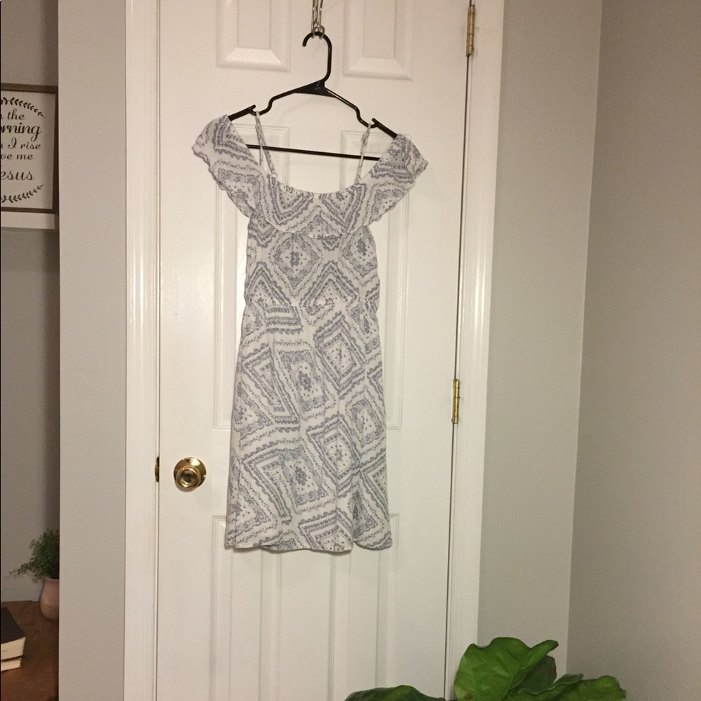Off the shoulder sun dress